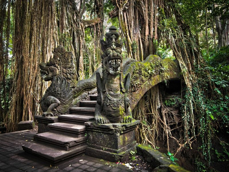Tempat Paling Suci di Bali